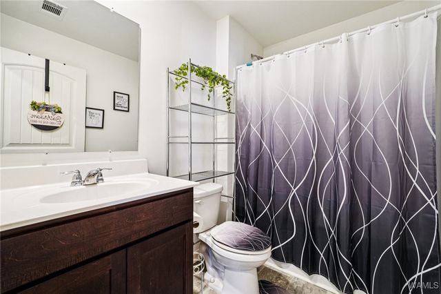 2712 Trestle Park, Northport, AL 35473