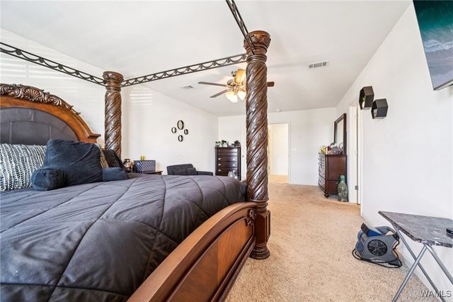 2712 Trestle Park, Northport, AL 35473