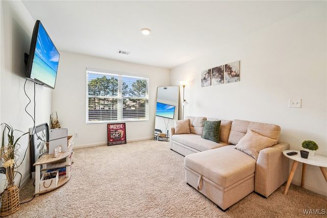 2712 Trestle Park, Northport, AL 35473