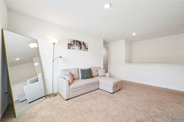 2712 Trestle Park, Northport, AL 35473