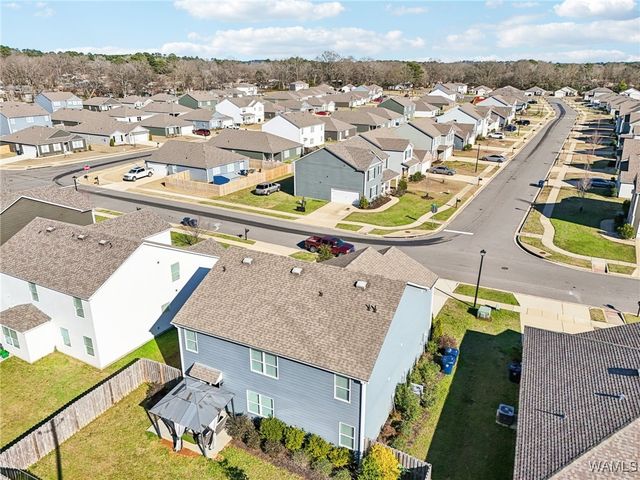 2712 Trestle Park, Northport, AL 35473