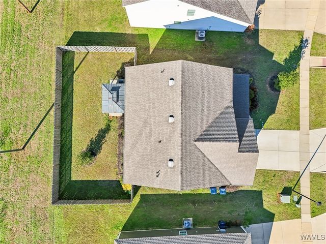 2712 Trestle Park, Northport, AL 35473