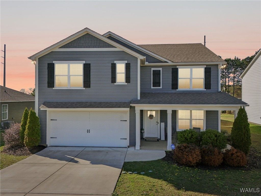 2712 Trestle Park, Northport, AL 35473