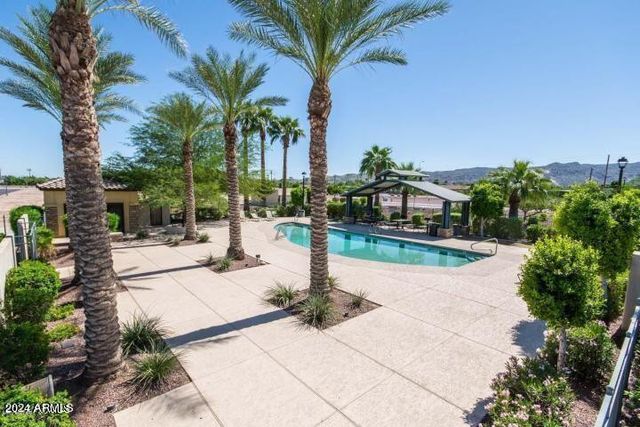 2116 E Chanute Pass, Phoenix, AZ 85040