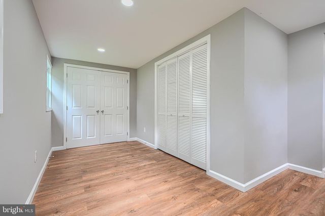 7825 SURRATTS RD, Clinton, MD 20735