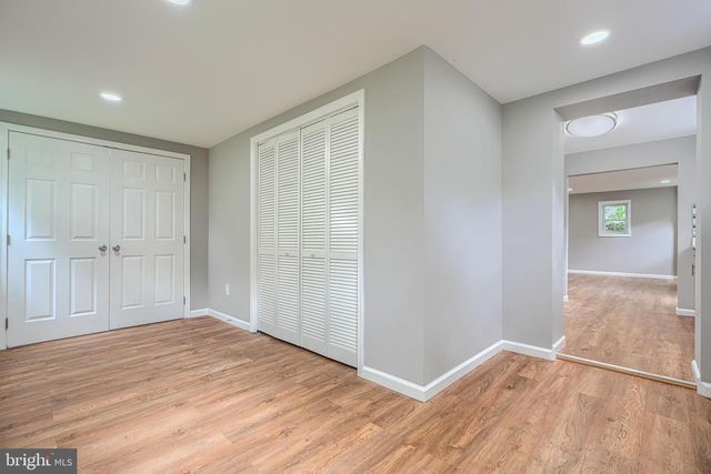 7825 SURRATTS RD, Clinton, MD 20735
