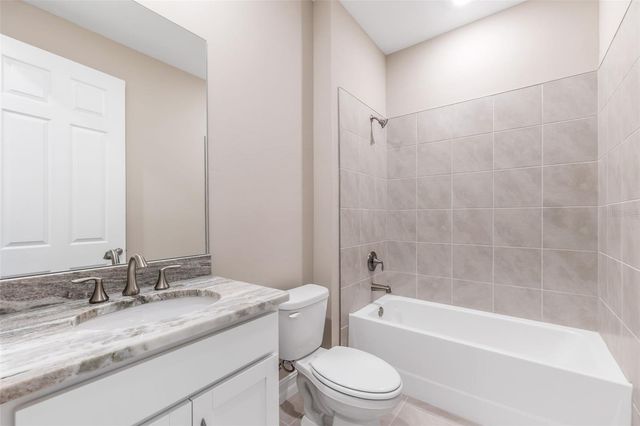 2064 NEW CASTLE LANE, Punta Gorda, FL 33983