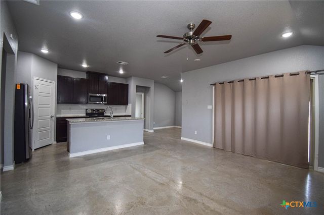 1641 Dryden Avenue, Copperas Cove, TX 76522