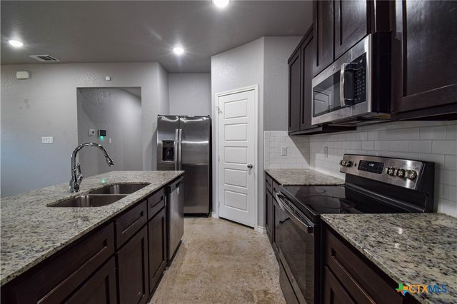 1641 Dryden Avenue, Copperas Cove, TX 76522