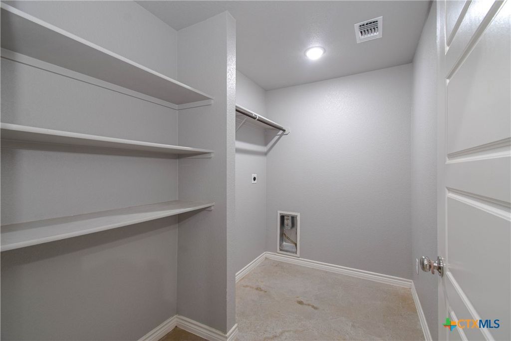 Image 11 of property listing at 1641 Dryden Avenue, Copperas Cove, TX 76522