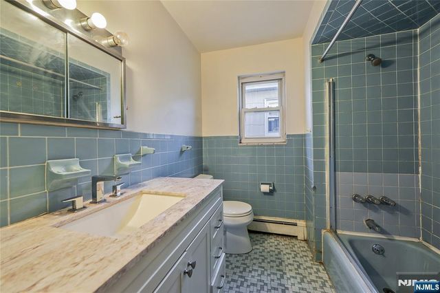 416 7th Street, Fairview, NJ 07022