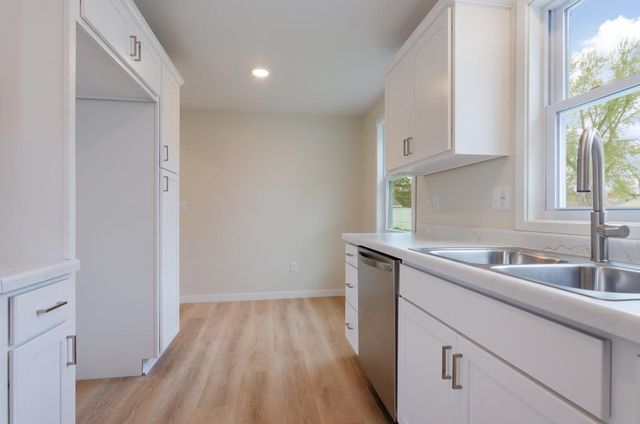 2009 PREBLE AVENUE, Green Bay, WI 54302