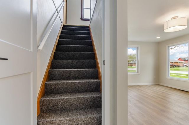 2009 PREBLE AVENUE, Green Bay, WI 54302