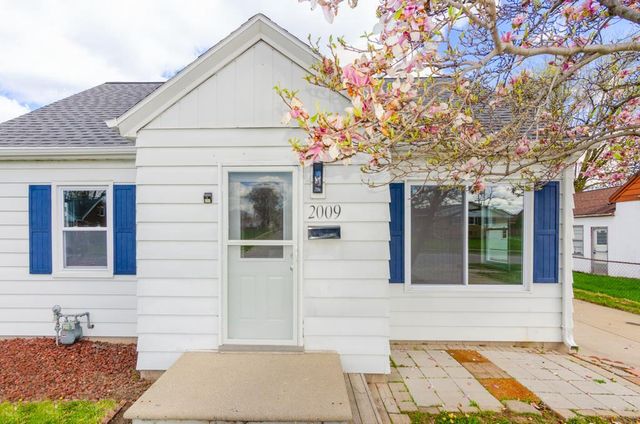 2009 PREBLE AVENUE, Green Bay, WI 54302
