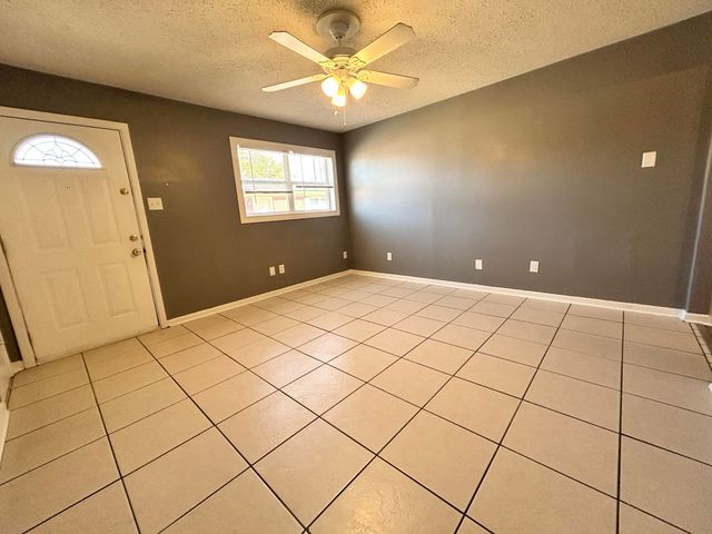5533 34th Street, A, Lubbock, TX 79407