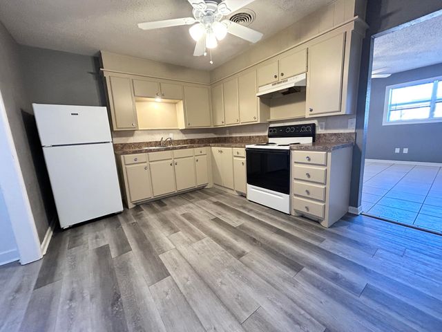 5533 34th Street, A, Lubbock, TX 79407