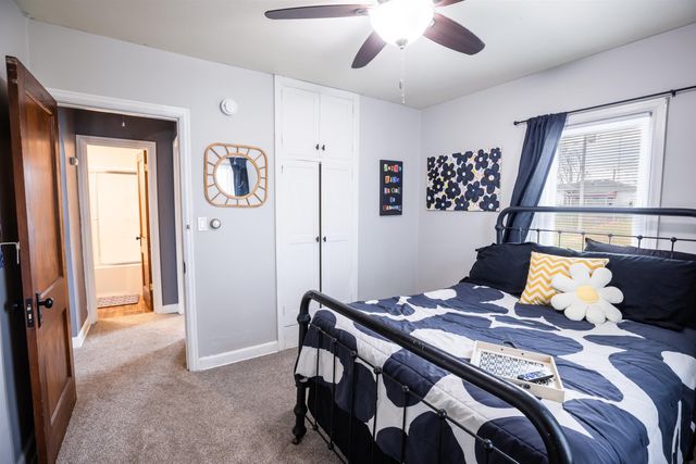 1806 Hawthorne Avenue, Waterloo, IA 50702