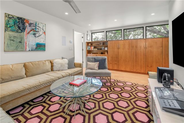 748 South Rosemary Drive, Bryan, TX 77802