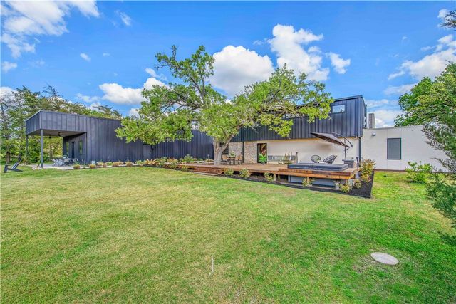 748 South Rosemary Drive, Bryan, TX 77802