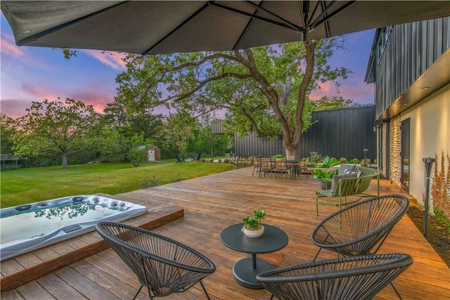 748 South Rosemary Drive, Bryan, TX 77802