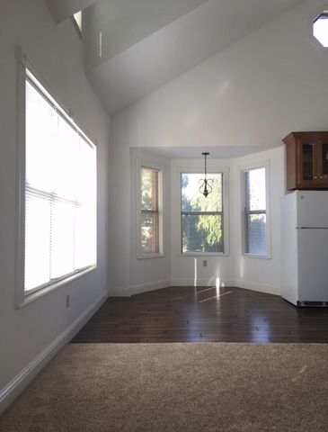 101 SE 6th Street, Plainview, TX 79072