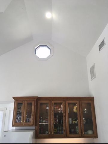 101 SE 6th Street, Plainview, TX 79072