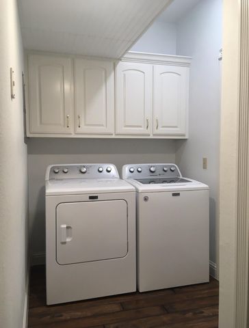 101 SE 6th Street, Plainview, TX 79072