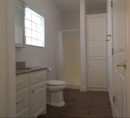 101 SE 6th Street, Plainview, TX 79072