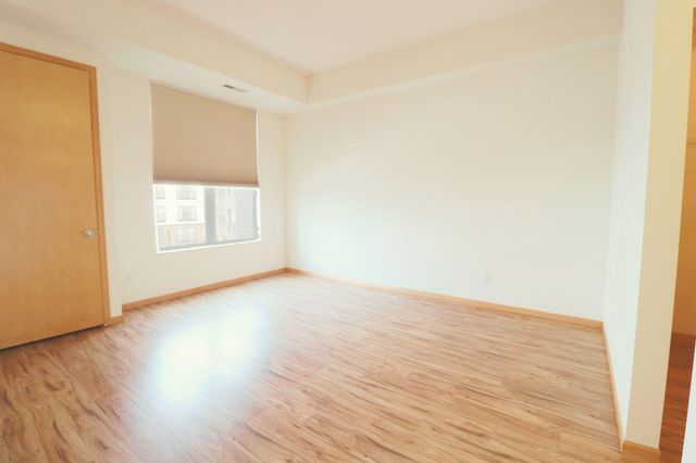 2650 University Avenue W 320, Saint Paul, MN 55114