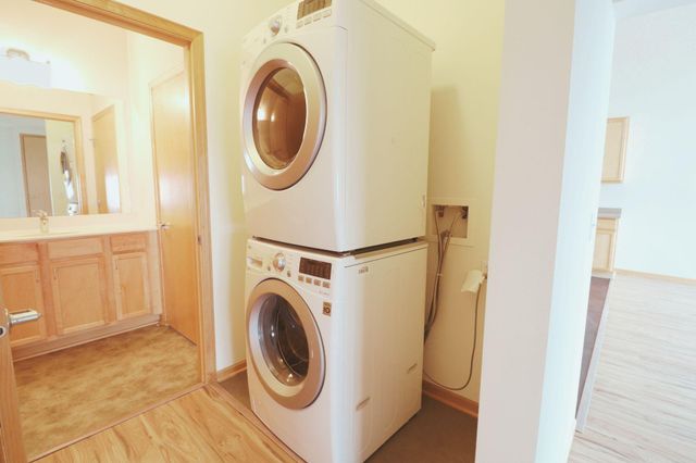 2650 University Avenue W 320, Saint Paul, MN 55114