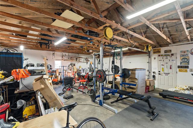 617 Metcalf Street, Maxwell, IA 50161