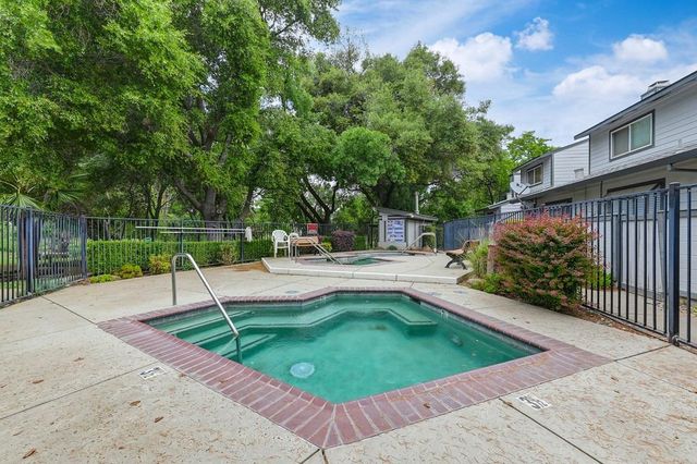 6342 Slippery Creek Lane, Citrus Heights, CA 95621