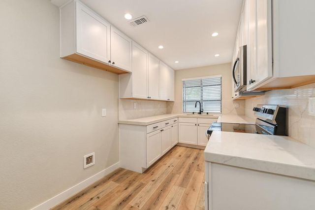 6342 Slippery Creek Lane, Citrus Heights, CA 95621