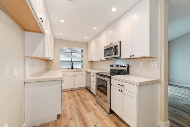 6342 Slippery Creek Lane, Citrus Heights, CA 95621