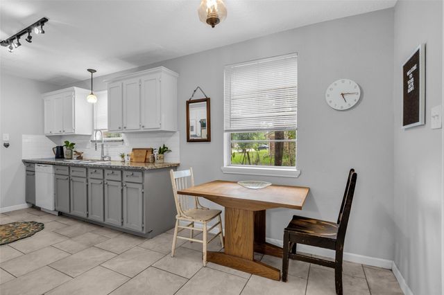16934 Townes Road, Friendswood, TX 77546