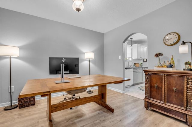 16934 Townes Road, Friendswood, TX 77546