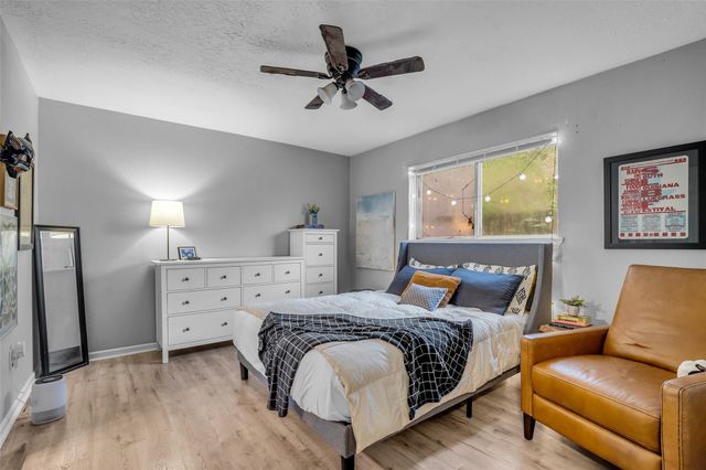 16934 Townes Road, Friendswood, TX 77546