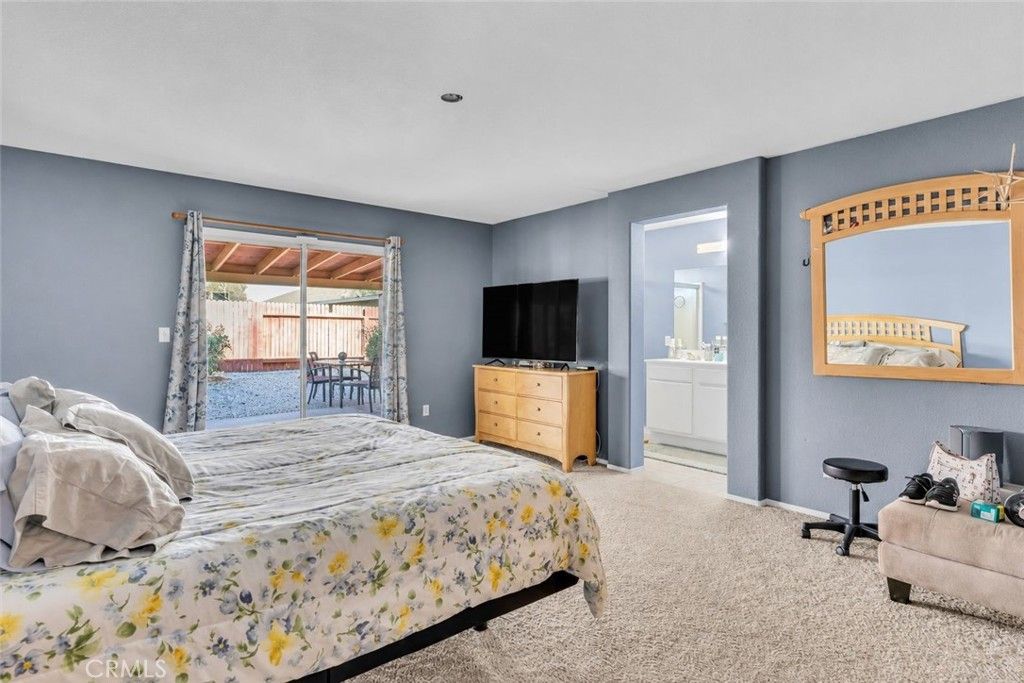 Image 19 of property listing at 13684 Brynwood, Victorville, CA 92392