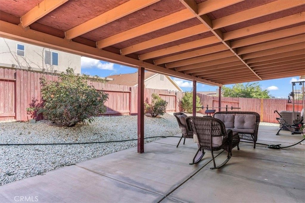 Image 39 of property listing at 13684 Brynwood, Victorville, CA 92392