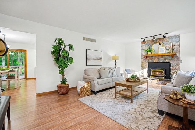 2912 Niles Buchanan Road, Buchanan, MI 49107