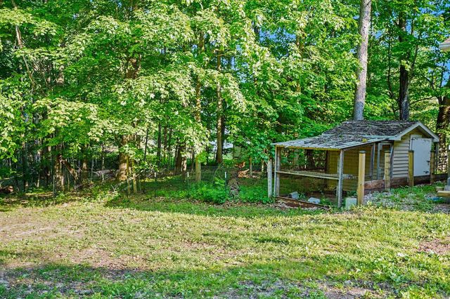 2912 Niles Buchanan Road, Buchanan, MI 49107