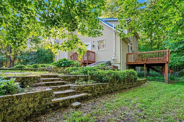 2912 Niles Buchanan Road, Buchanan, MI 49107