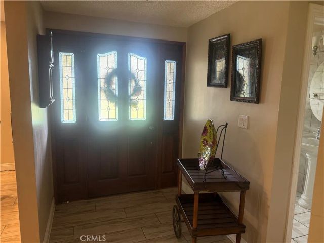 17637 Pinedale, Fontana, CA 92335