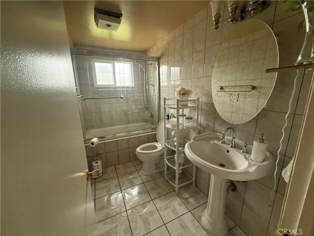 17637 Pinedale, Fontana, CA 92335