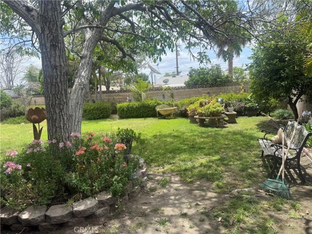 17637 Pinedale, Fontana, CA 92335
