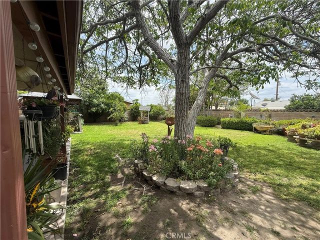 17637 Pinedale, Fontana, CA 92335