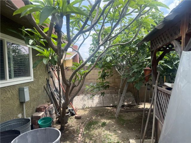 17637 Pinedale, Fontana, CA 92335
