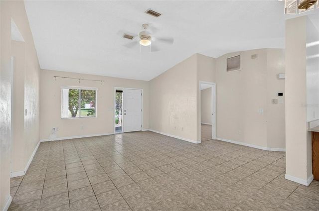 82 BUD HOLLOW DRIVE, Palm Coast, FL 32137
