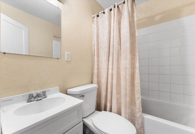 1123 S FISK STREET, Green Bay, WI 54304
