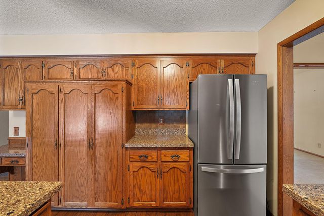 3221 Ensign Avenue N, New Hope, MN 55427